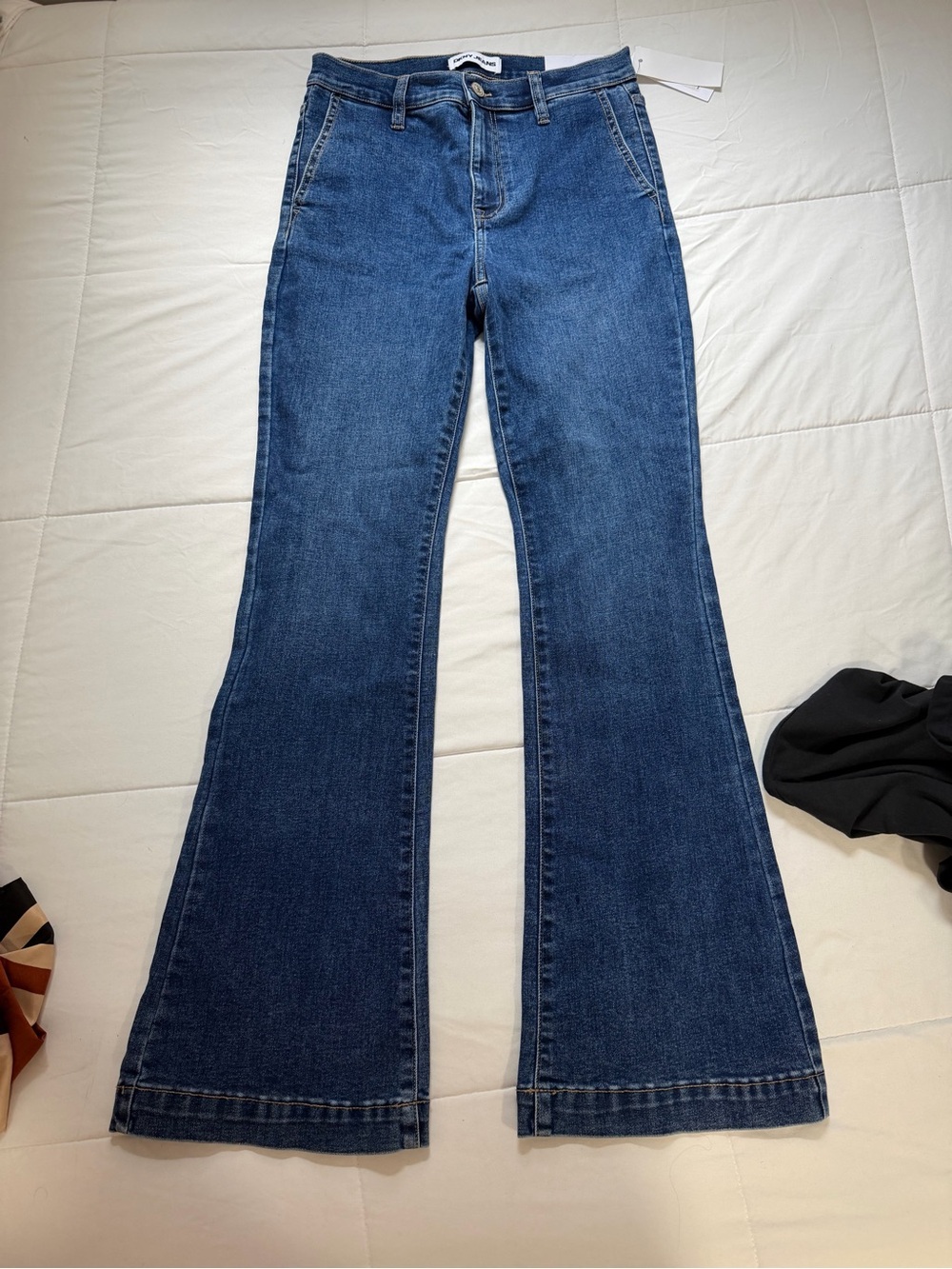 NWT DKNY Jeans High Rise Flare Denim Jeans Medium Wash